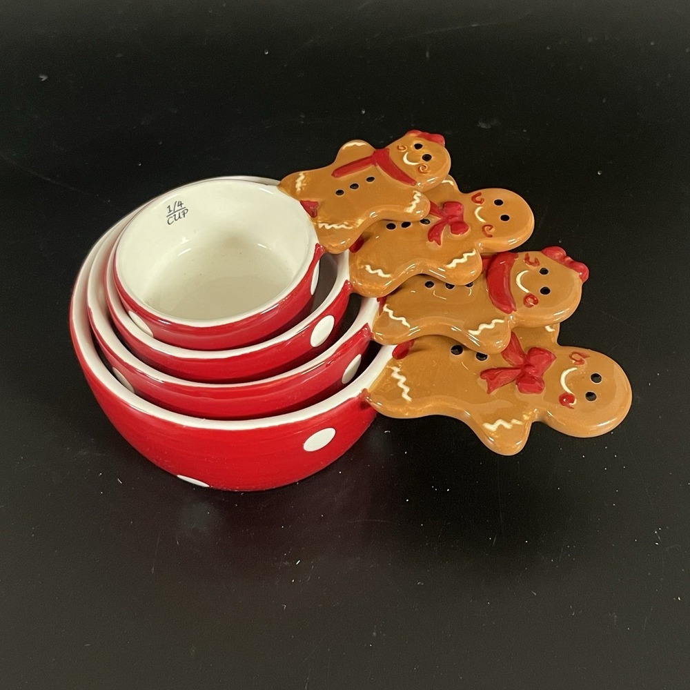 Sleigh‎ Bell Bistro Gingerbread Men Ceramic Measuring Cups with Polka Dots